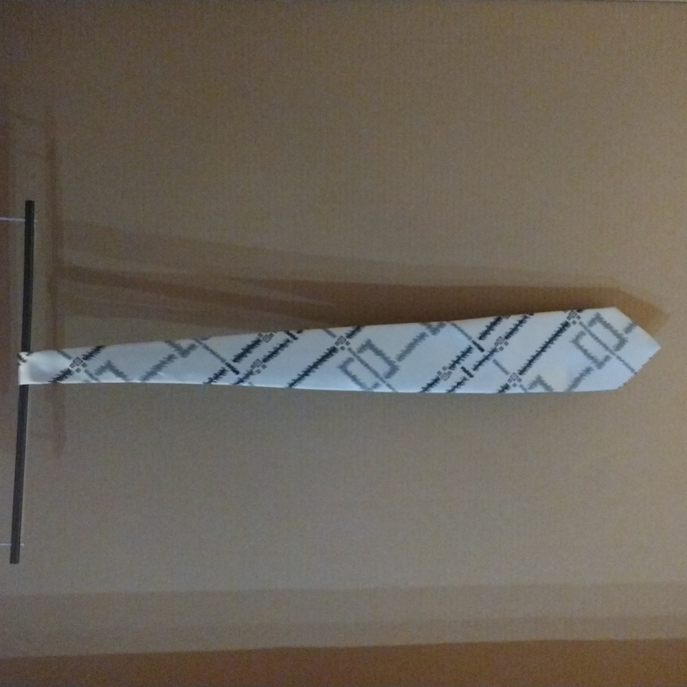 Montgomery Ward tie